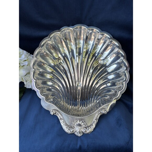 English Silver Corp. Other - English Silver Corp. Large Silver Plated Scallop Shell Bowl USA